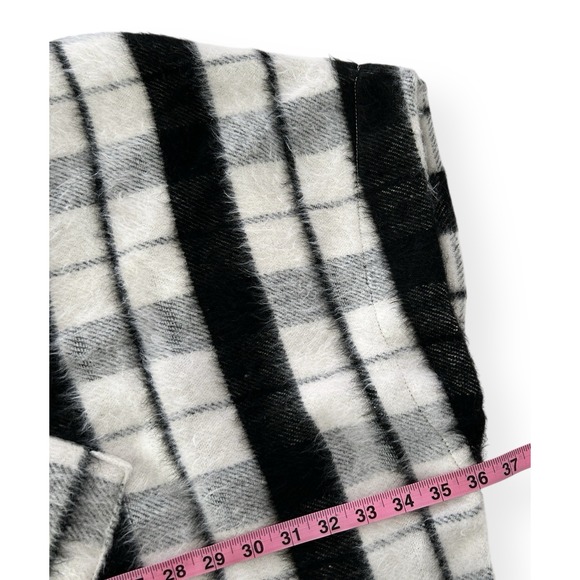 World Market One Size Cecil Black White Multi Funnel Pullover Poncho Jacket NWT - Picture 10 of 16